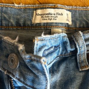 Abercrombie and fitch “the ankle straight ultra high rise”